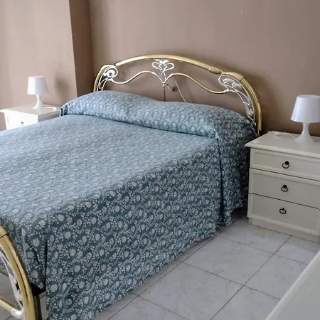 Brezza Marina In Centro Apartment